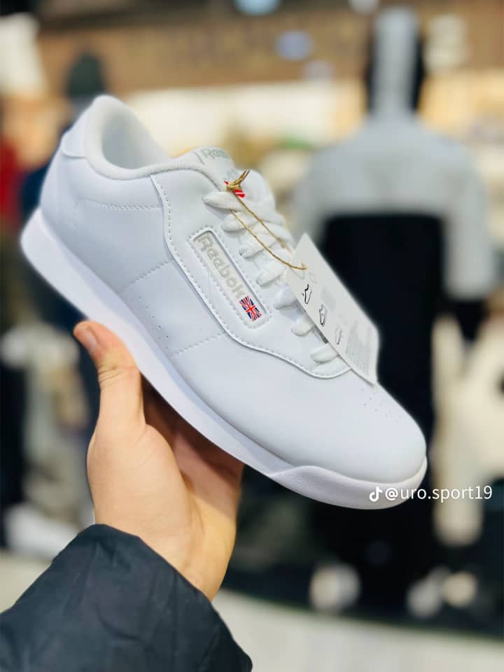 Reebok  - Image 4
